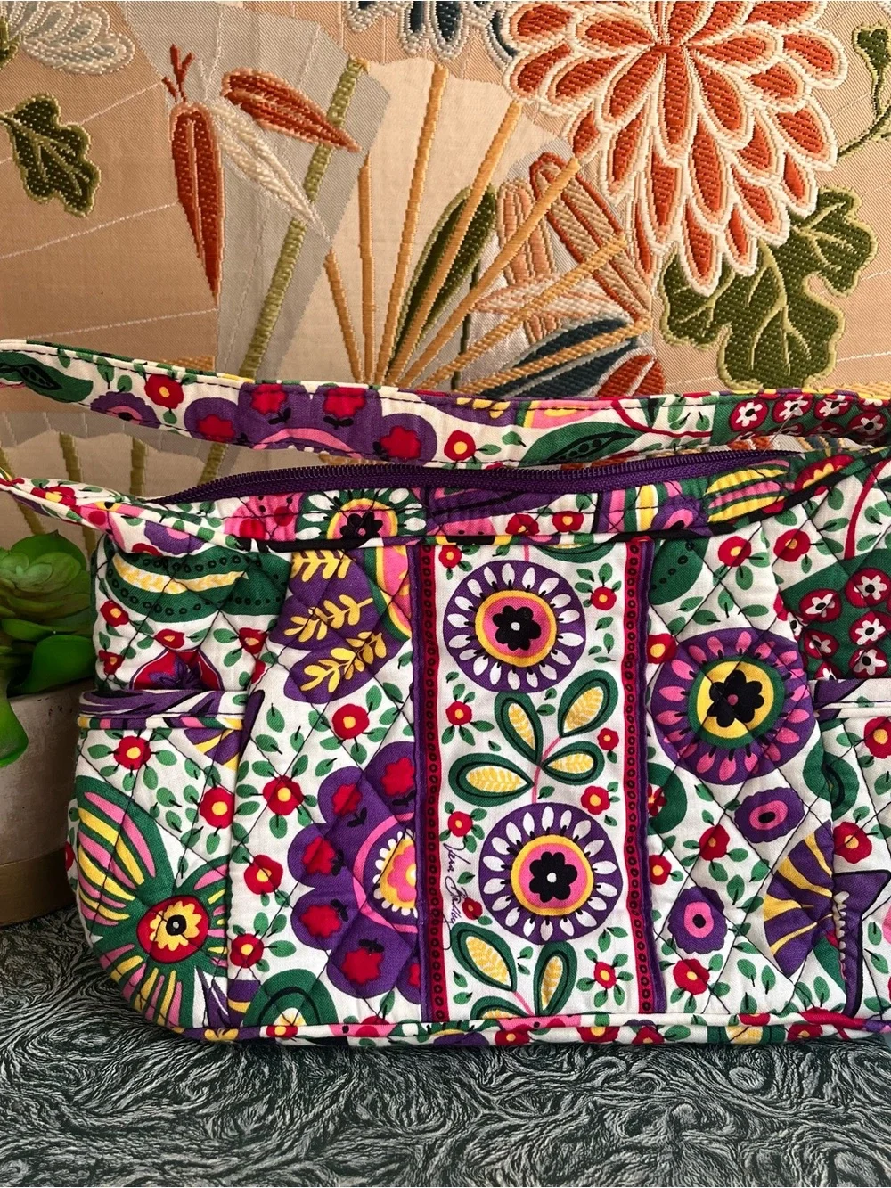 Vera Bradley Sophie bag retired Viva La Vera quilted cotton floral pattern